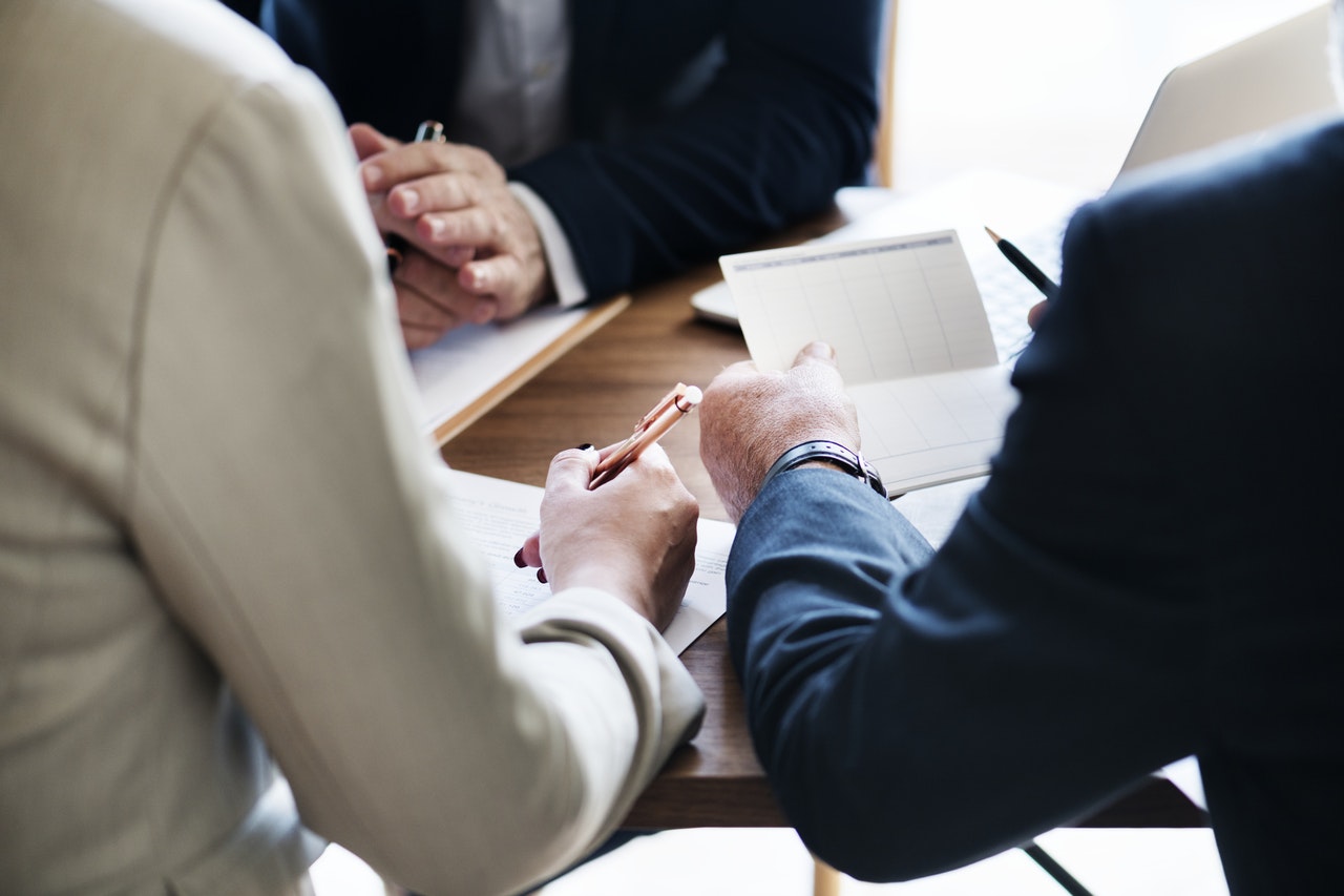 Determining When to Compromise or Hold Firm During Divorce Negotiations Determining When to Compromise or Hold Firm During Divorce Negotiations