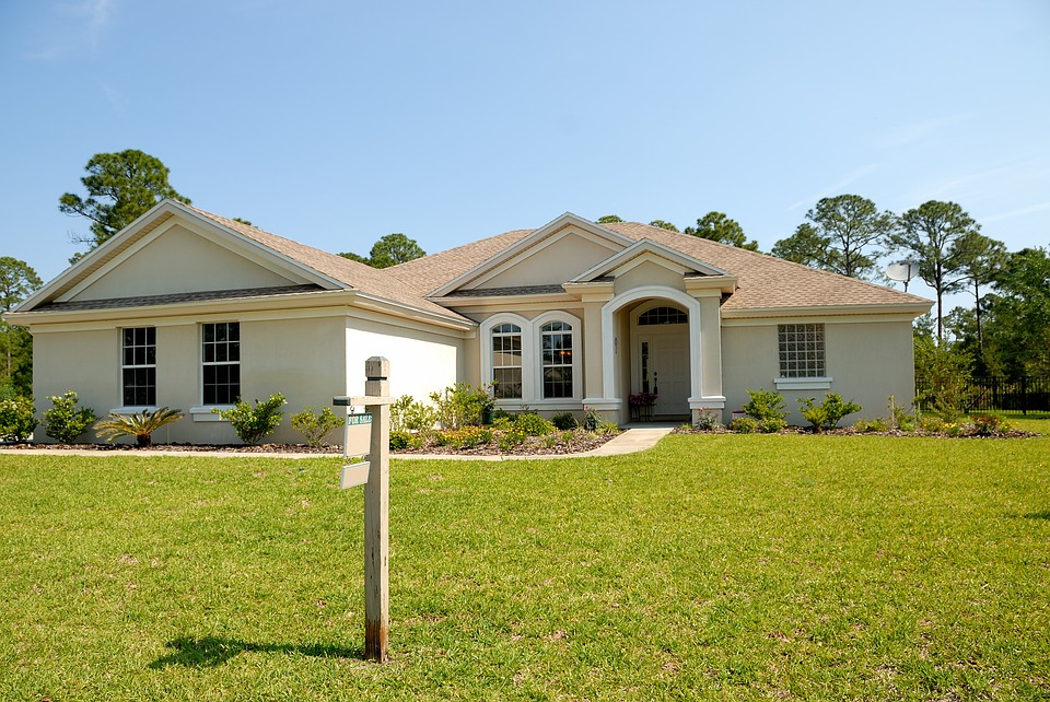 What Happens to Your House in a Divorce? What Happens to Your House in a Divorce?