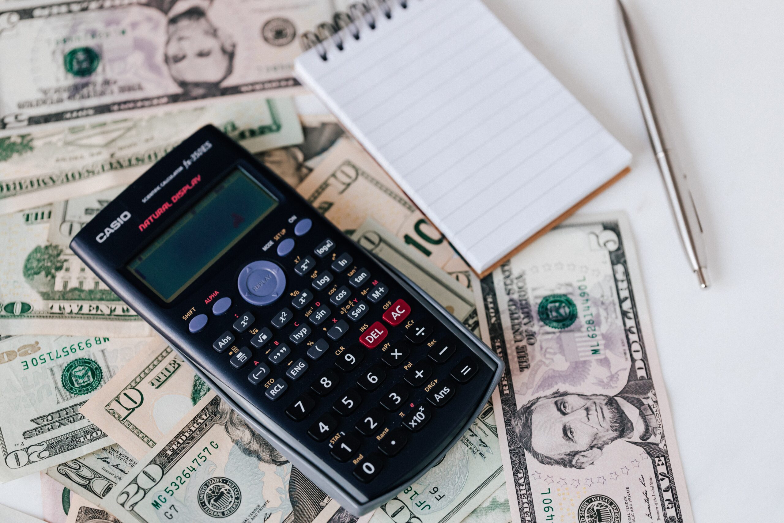 How To Decide Who Pays the Attorney’s Fees in a Divorce How To Decide Who Pays the Attorney’s Fees in a Divorce